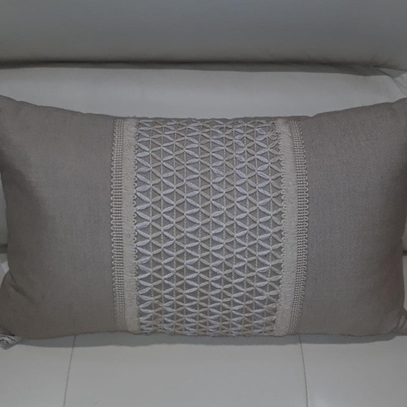 Wide Lace Pillow