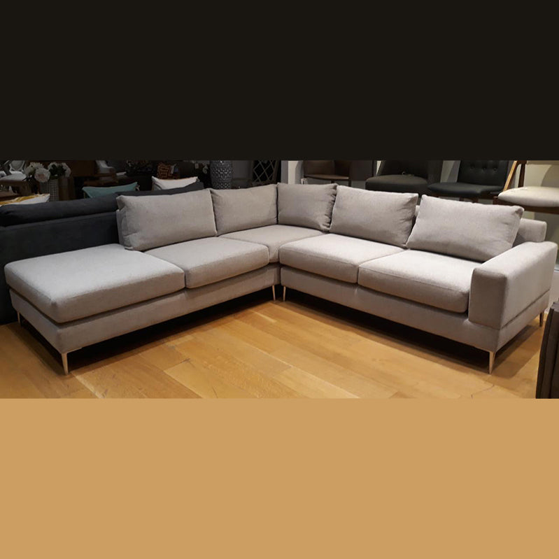 Aria Hip Love/Lounge Sectional