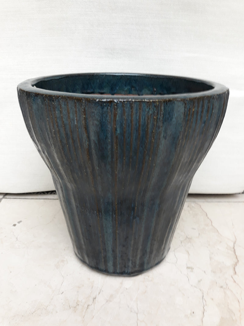 Valverde Planter Medium