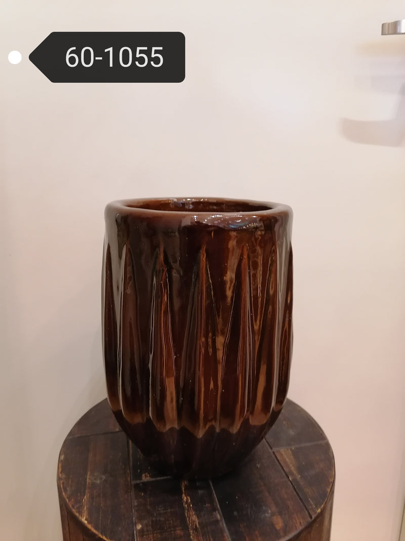 Bohn Round Planter