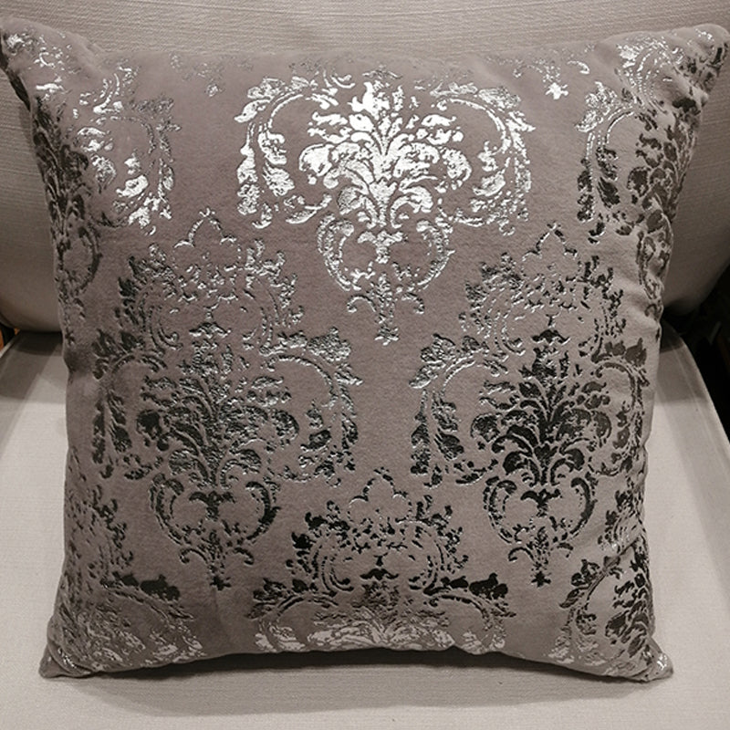 Lumin Distressed Damask Lt Grey