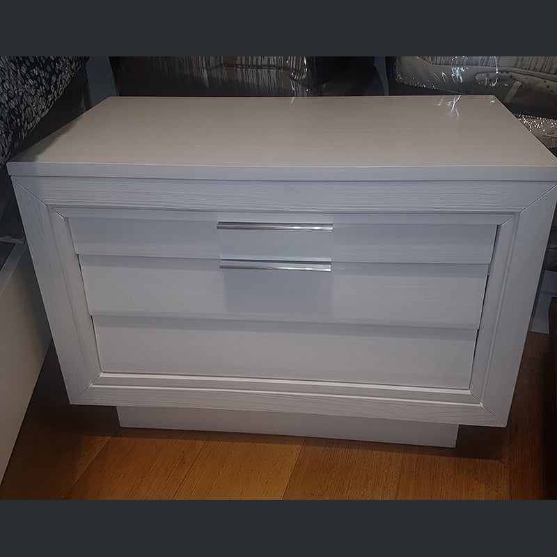 Shutter Nightstand/White