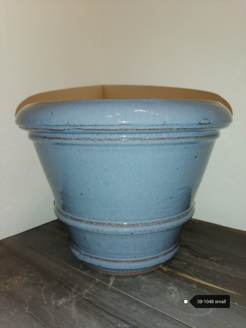 Classico Rolled Planter L